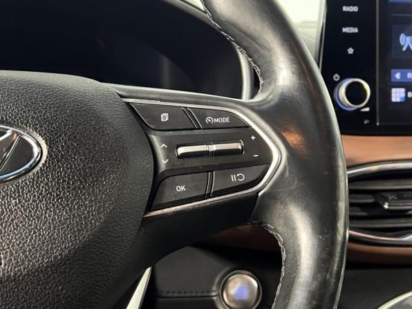 Hyundai Santa Fe IV Рестайлинг с пробегом 2021 года, цена 3 240 900 рублей, 153892 км, внедорожник, Автокод Объявления