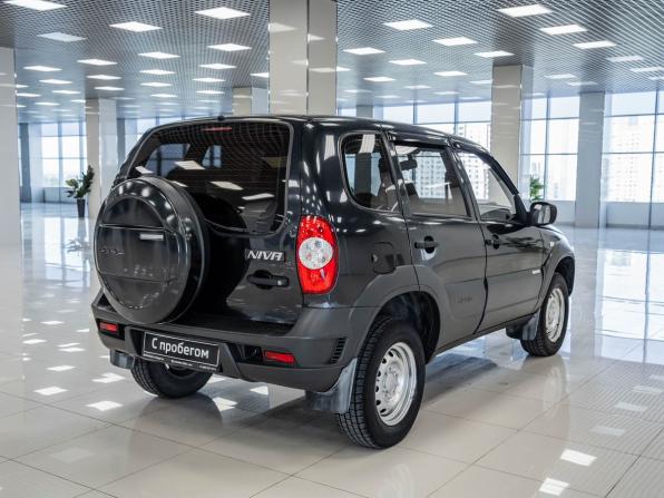 Chevrolet Niva I Рестайлинг с пробегом 2011 года, цена 482 000 рублей, 82000 км, внедорожник, Автокод Объявления