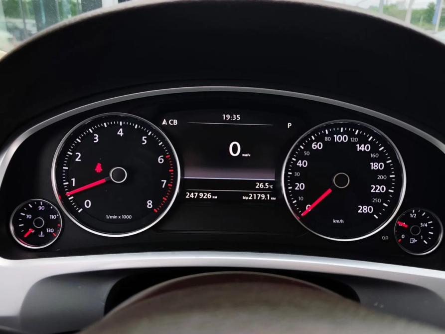 Volkswagen Touareg II Санкт-Петербург  - изображение 11