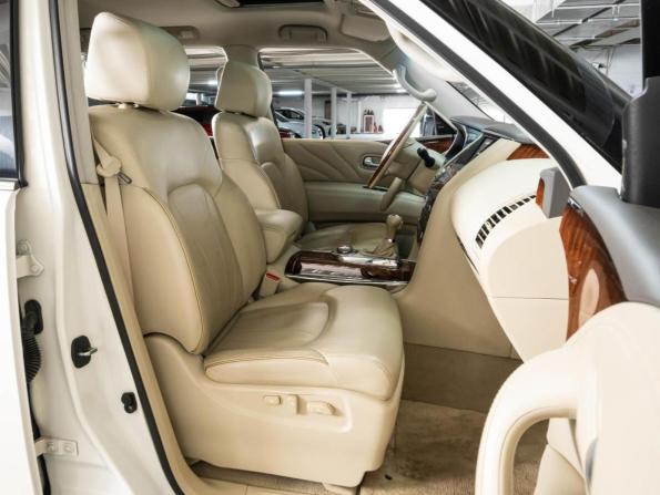 Infiniti QX80 I Рестайлинг с пробегом 2015 года, цена 3 160 000 рублей, 158129 км, внедорожник, Автокод Объявления