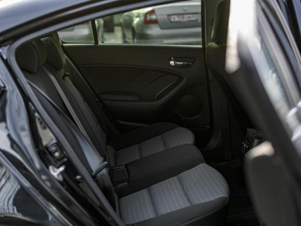 Kia Cerato III Рестайлинг (Classic) с пробегом 2016 года, цена 1 318 000 рублей, 158947 км, седан, Автокод Объявления