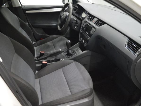 Skoda Octavia III (A7) с пробегом 2014 года, цена 425 000 рублей, 346025 км, лифтбек, Автокод Объявления
