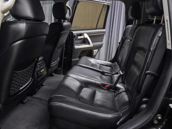 Toyota Land Cruiser 200 Series Рестайлинг 1 с пробегом 2012 года, цена 3 598 000 рублей, 260988 км, внедорожник, Автокод Объявления