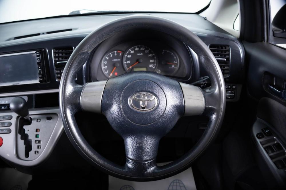 Toyota Wish I Пермь  - изображение 15