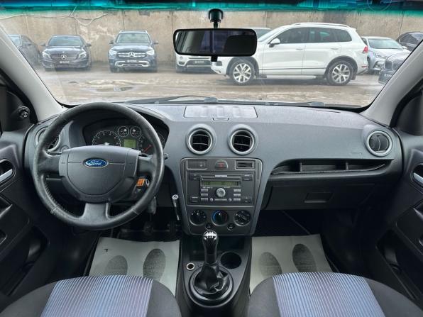 Ford Fusion I Рестайлинг с пробегом 2008 года, цена 310 000 рублей, 221964 км, хэтчбек, Автокод Объявления