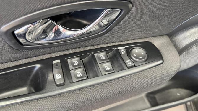 Renault Megane III с пробегом 2012 года, цена 599 000 рублей, 193860 км, хэтчбек, Автокод Объявления