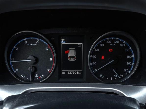 Toyota RAV4 IV (XA40) Рестайлинг с пробегом 2018 года, цена 2 398 000 рублей, 137908 км, внедорожник, Автокод Объявления