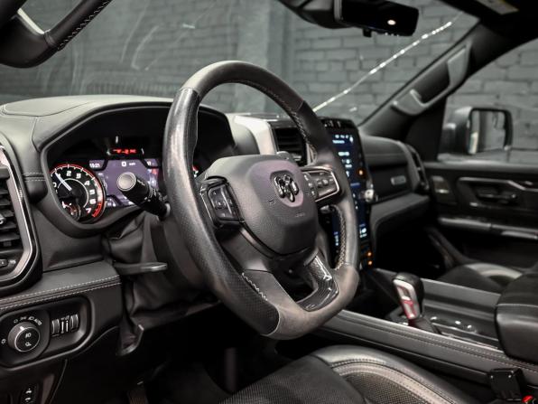 Ram 1500 V с пробегом 2021 года, цена 9 900 000 рублей, 89268 км, пикап, Автокод Объявления