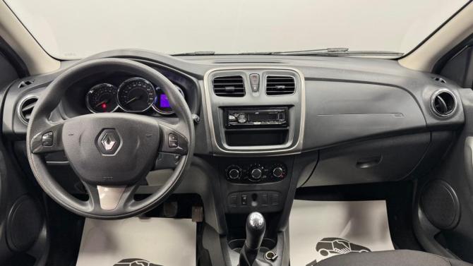 Renault Sandero II с пробегом 2016 года, цена 750 000 рублей, 79601 км, хэтчбек, Автокод Объявления