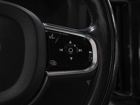 Volvo XC60 II с пробегом 2018 года, цена 3 224 000 рублей, 195301 км, внедорожник, Автокод Объявления