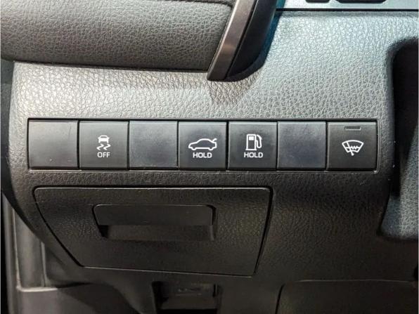 Toyota Camry VIII (XV70) с пробегом 2020 года, цена 2 190 000 рублей, 101000 км, седан, Автокод Объявления