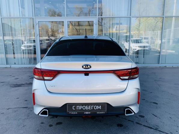 Kia Rio IV Рестайлинг с пробегом 2021 года, цена 1 680 000 рублей, 98100 км, седан, Автокод Объявления
