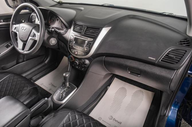 Hyundai Solaris I Рестайлинг с пробегом 2015 года, цена 1 069 000 рублей, 100200 км, седан, Автокод Объявления