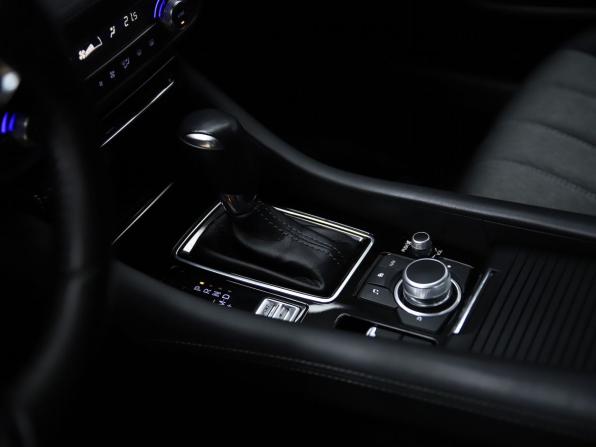 Mazda 6 III (GJ) Рестайлинг 2 с пробегом 2020 года, цена 2 450 000 рублей, 127195 км, седан, Автокод Объявления