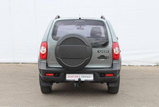 Chevrolet Niva I Рестайлинг с пробегом 2015 года, цена 650 000 рублей, 167177 км, внедорожник, Автокод Объявления