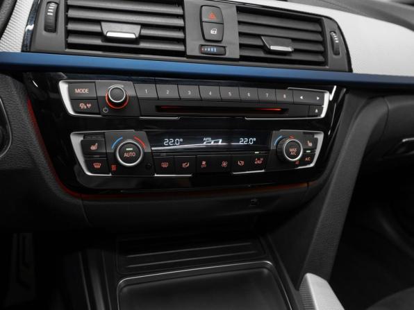 BMW 3 серии VI (F3x) Рестайлинг с пробегом 2018 года, цена 3 280 000 рублей, 88115 км, хэтчбек, Автокод Объявления