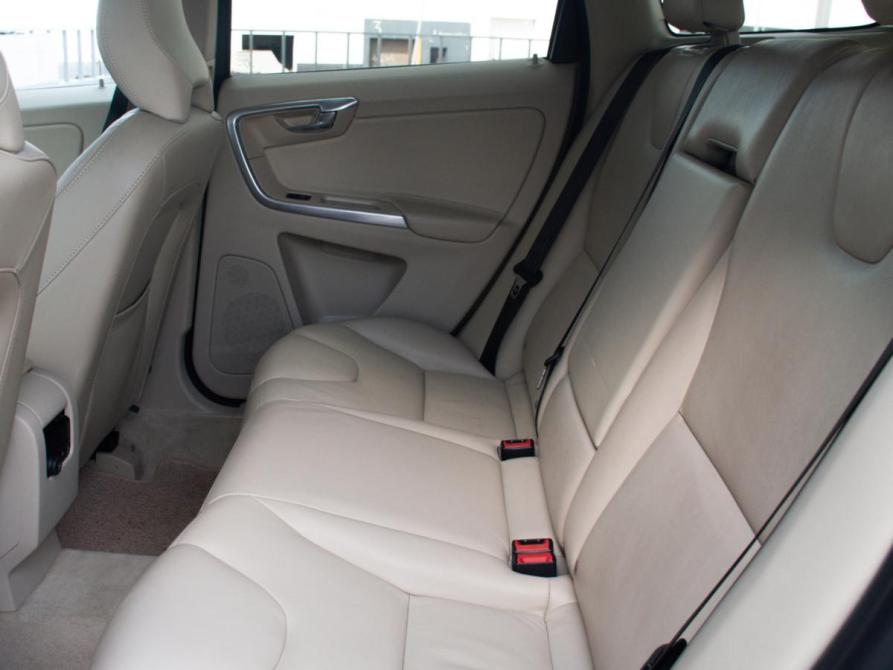 Volvo XC60 I Рестайлинг Москва  - изображение 9
