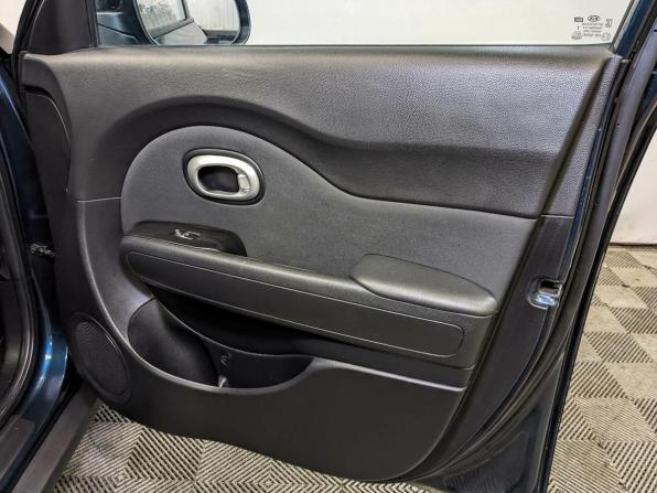 Kia Soul II Рестайлинг с пробегом 2018 года, цена 1 525 000 рублей, 81746 км, хэтчбек, Автокод Объявления