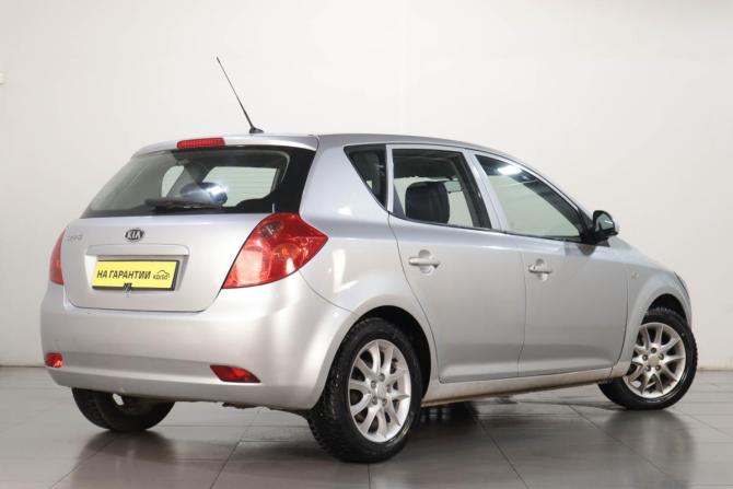 Kia Ceed I с пробегом 2007 года, цена 529 000 рублей, 331985 км, хэтчбек, Автокод Объявления