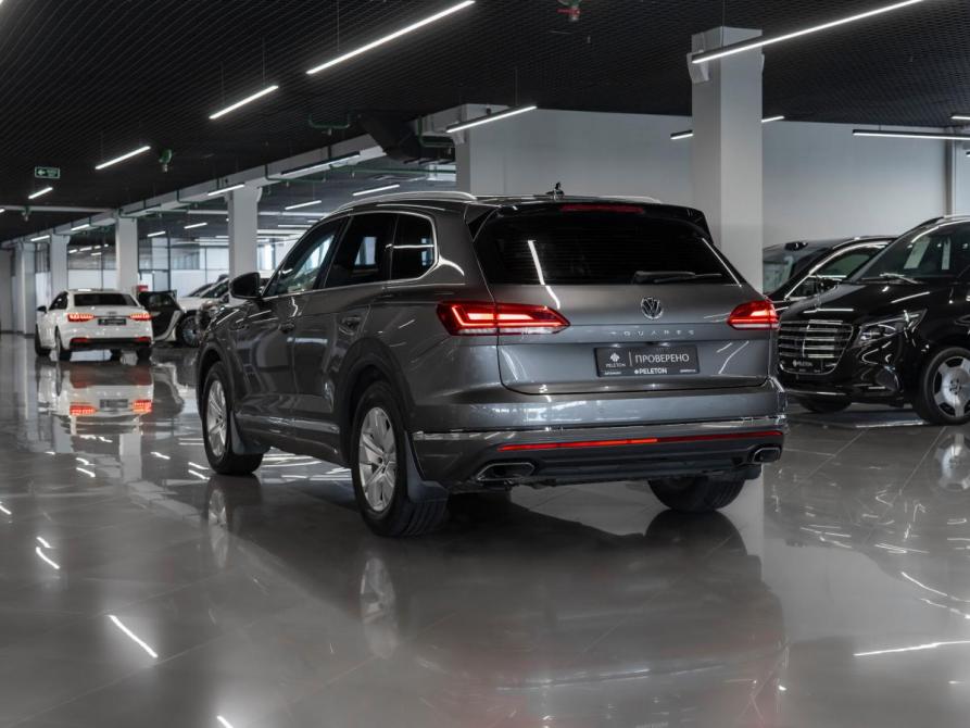 Volkswagen Touareg III Москва  - изображение 5