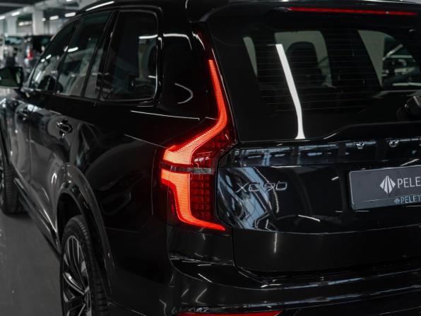 Volvo XC90 II Рестайлинг 2 с пробегом 2025 года, цена 9 700 000 рублей, 15 км, внедорожник, Автокод Объявления