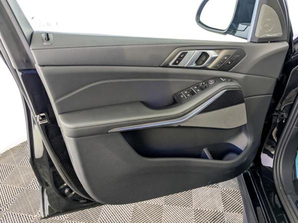 BMW X5 M III (F95) Рестайлинг с пробегом 2025 года, цена 18 990 000 рублей, 8057 км, внедорожник, Автокод Объявления