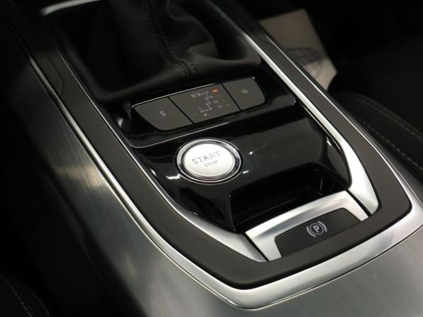 Peugeot 308 II с пробегом 2014 года, цена 1 108 000 рублей, 108154 км, хэтчбек, Автокод Объявления