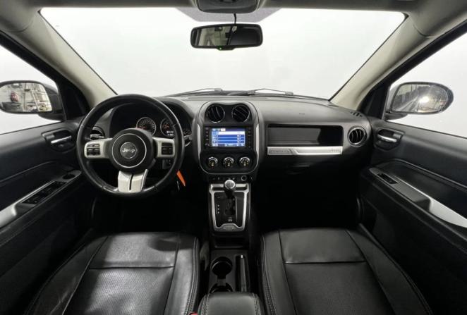 Jeep Compass I Рестайлинг 2 с пробегом 2014 года, цена 1 350 000 рублей, 131883 км, внедорожник, Автокод Объявления