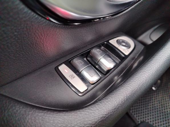 Mercedes-Benz E-Класс V (W213 S213 C238) с пробегом 2018 года, цена 2 449 000 рублей, 148395 км, седан, Автокод Объявления