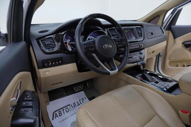 Kia Carnival III с пробегом 2018 года, цена 1 589 000 рублей, 89368 км, минивэн, Автокод Объявления