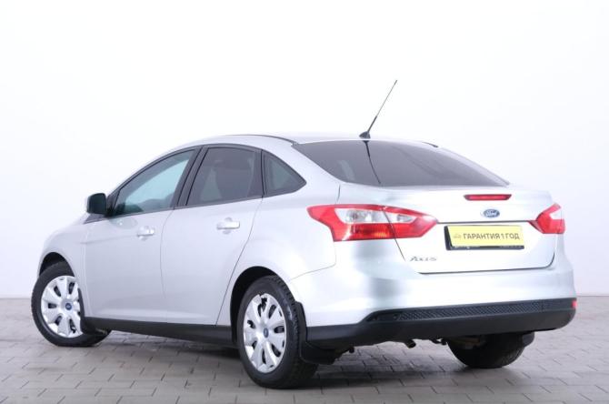 Ford Focus III с пробегом 2012 года, цена 899 000 рублей, 177000 км, седан, Автокод Объявления