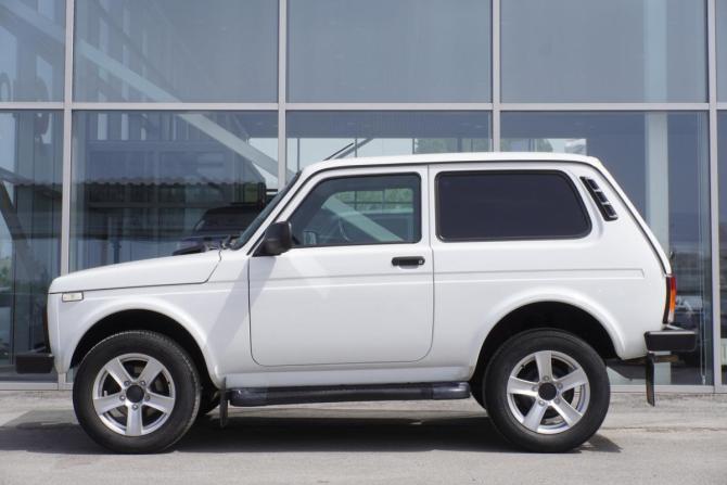Lada (ВАЗ) Niva Legend с пробегом 2024 года, цена 1 054 000 рублей, 14135 км, внедорожник, Автокод Объявления