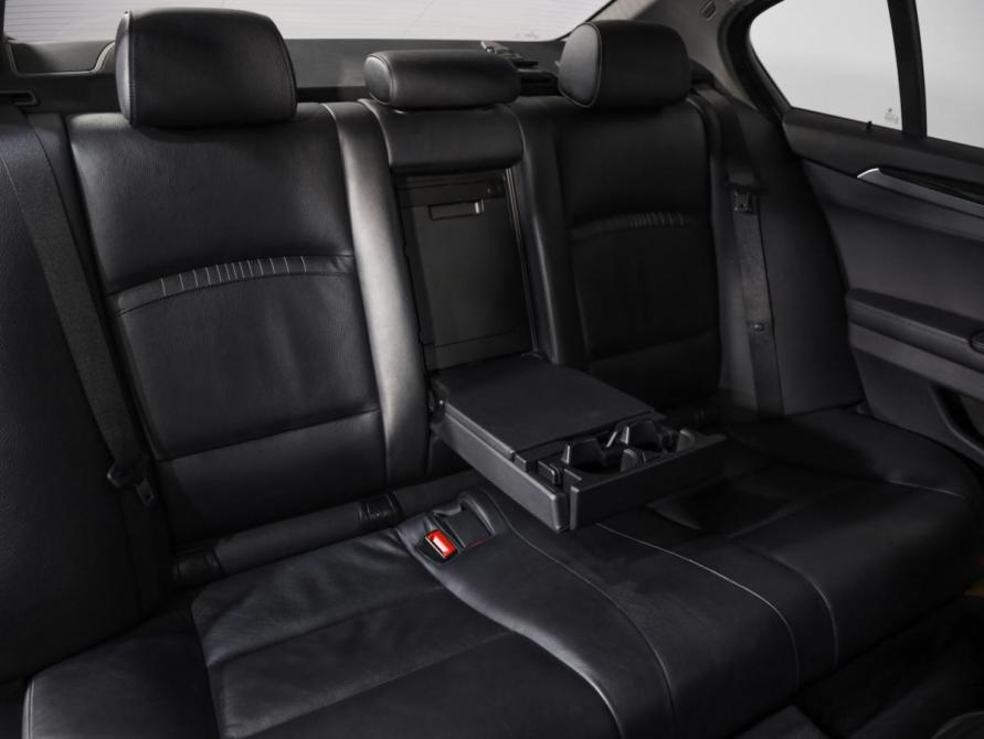 BMW 5 серии VI (F10/F11/F07) Рестайлинг Санкт-Петербург  - изображение 29