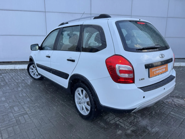 Lada (ВАЗ) Kalina II с пробегом 2017 года, цена 585 000 рублей, 53513 км, универсал, Автокод Объявления
