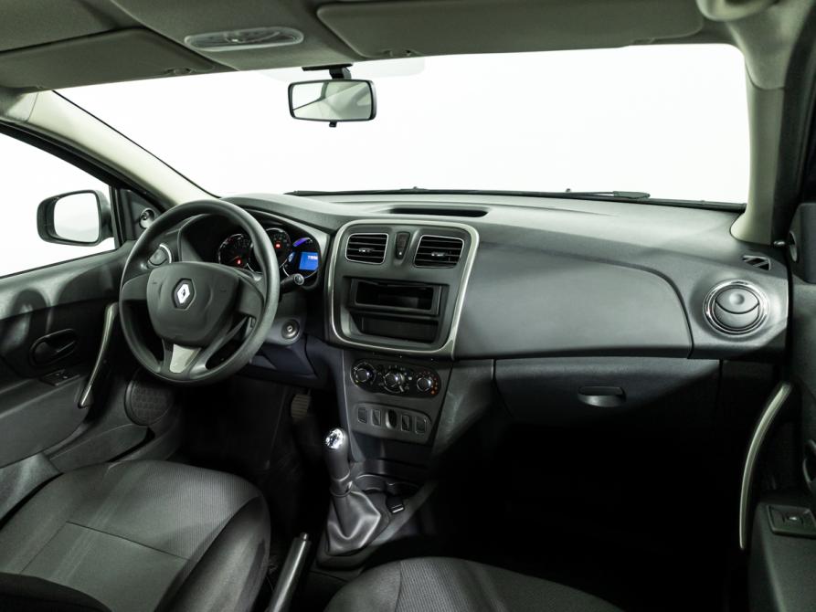 Renault Logan II Санкт-Петербург  - изображение 9