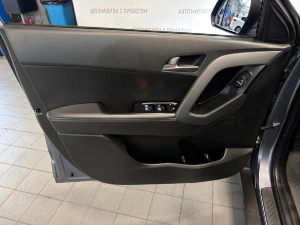 Hyundai Creta I с пробегом 2017 года, цена 1 649 000 рублей, 160000 км, внедорожник, Автокод Объявления