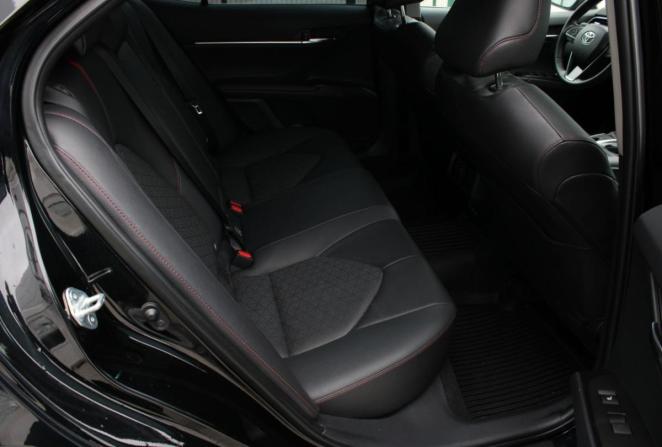 Toyota Camry VIII (XV70) Рестайлинг с пробегом 2021 года, цена 4 095 000 рублей, 35198 км, седан, Автокод Объявления