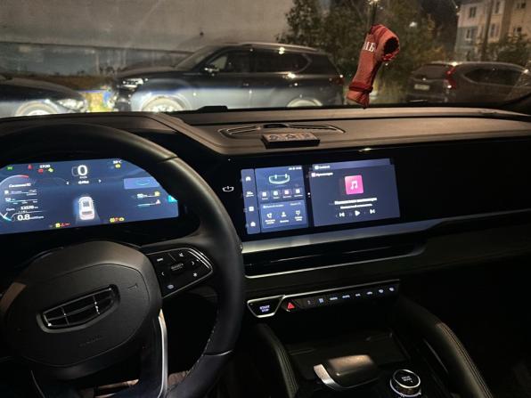 Geely Monjaro I с пробегом 2024 года, цена 3 629 000 рублей, 12570 км, внедорожник, Автокод Объявления