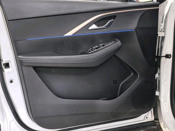 Omoda C5 I с пробегом 2023 года, цена 1 740 000 рублей, 61938 км, внедорожник, Автокод Объявления