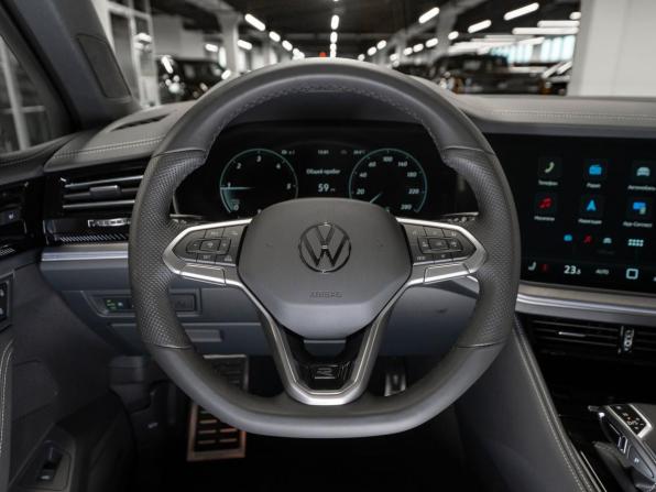 Volkswagen Touareg III Рестайлинг с пробегом 2026 года, цена 13 400 000 рублей, 57 км, внедорожник, Автокод Объявления