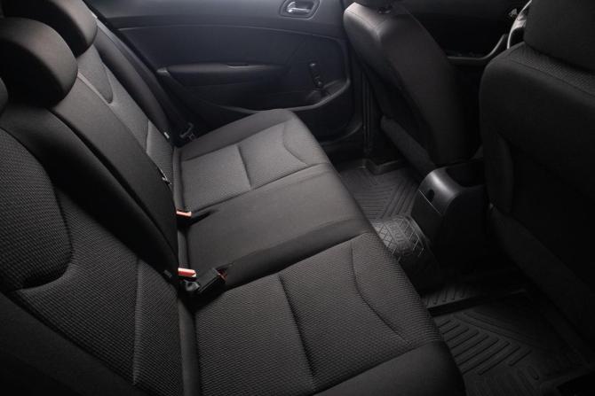 Peugeot 408 I с пробегом 2012 года, цена 719 000 рублей, 235091 км, седан, Автокод Объявления