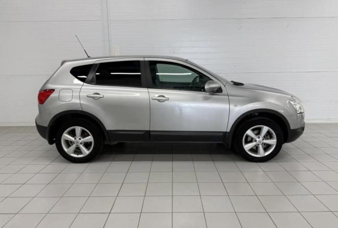 Nissan Qashqai I с пробегом 2009 года, цена 850 000 рублей, 162180 км, внедорожник, Автокод Объявления
