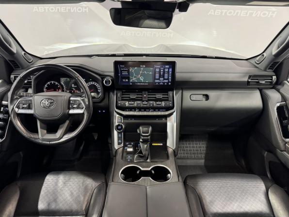 Toyota Land Cruiser 300 Series с пробегом 2021 года, цена 10 800 000 рублей, 109867 км, внедорожник, Автокод Объявления