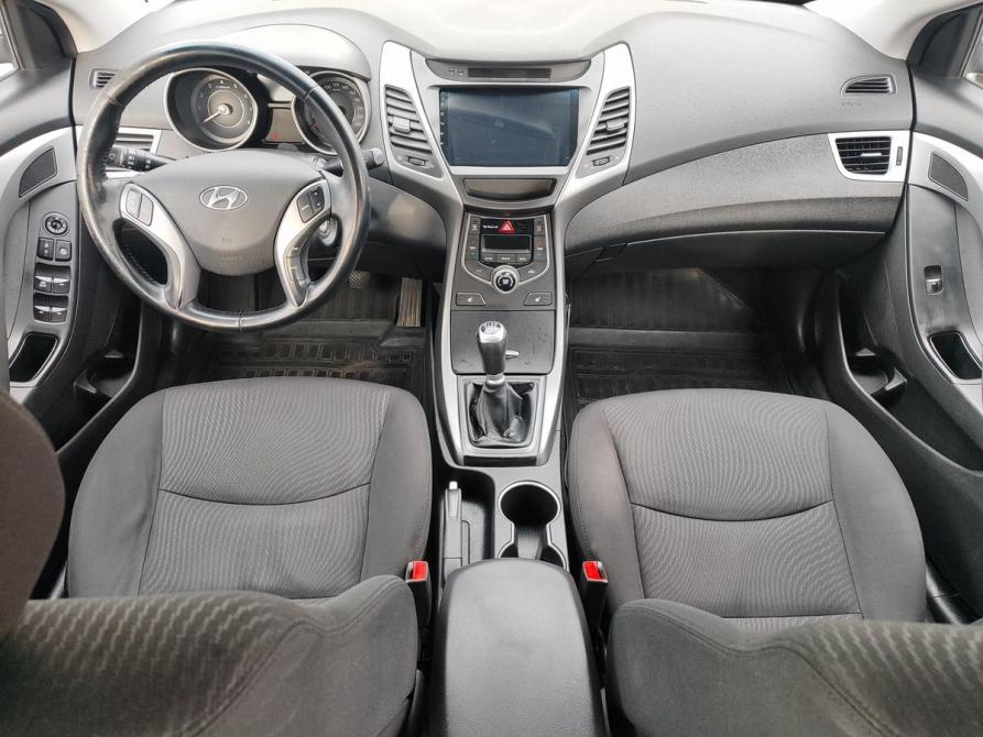 Hyundai Elantra V (MD) Рестайлинг Москва  - изображение 12