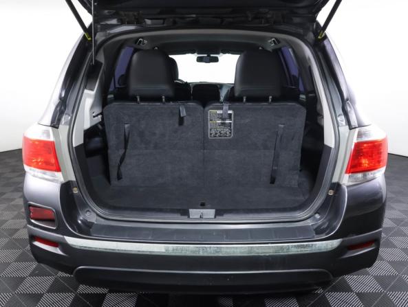 Toyota Highlander II (XU40) Рестайлинг с пробегом 2011 года, цена 1 890 000 рублей, 239144 км, внедорожник, Автокод Объявления