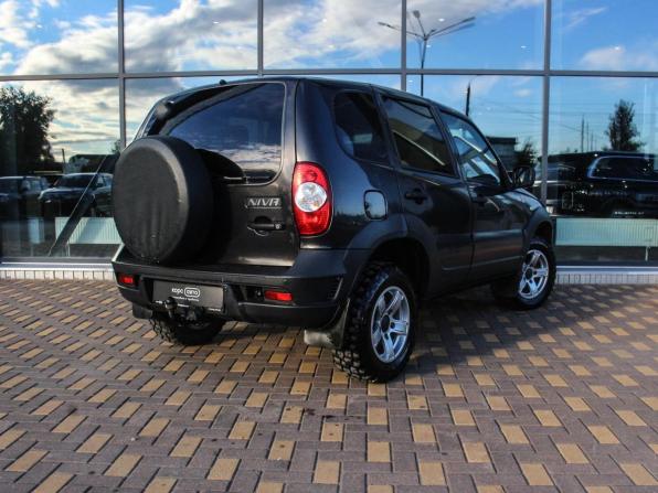 Chevrolet Niva I Рестайлинг с пробегом 2018 года, цена 626 600 рублей, 167000 км, внедорожник, Автокод Объявления