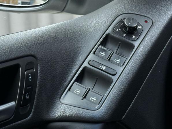 Volkswagen Tiguan I Рестайлинг с пробегом 2013 года, цена 1 049 000 рублей, 242021 км, внедорожник, Автокод Объявления