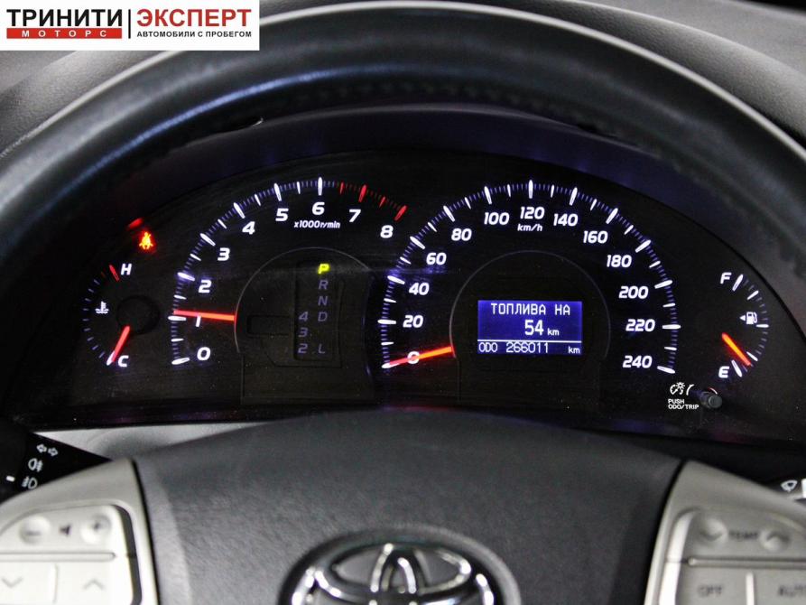 Toyota Camry VI (XV40) Рестайлинг Белгород  - изображение 13