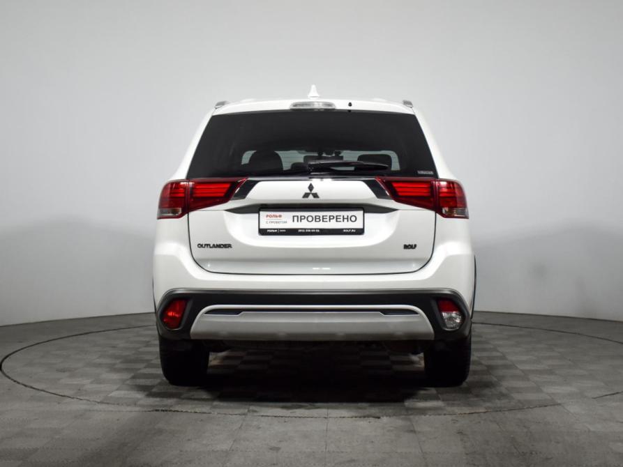Mitsubishi Outlander III Рестайлинг 3 Санкт-Петербург  - изображение 7