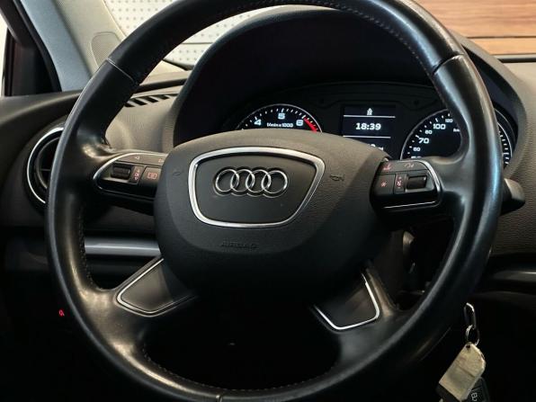Audi A3 III (8V) с пробегом 2013 года, цена 1 149 000 рублей, 158123 км, хэтчбек, Автокод Объявления